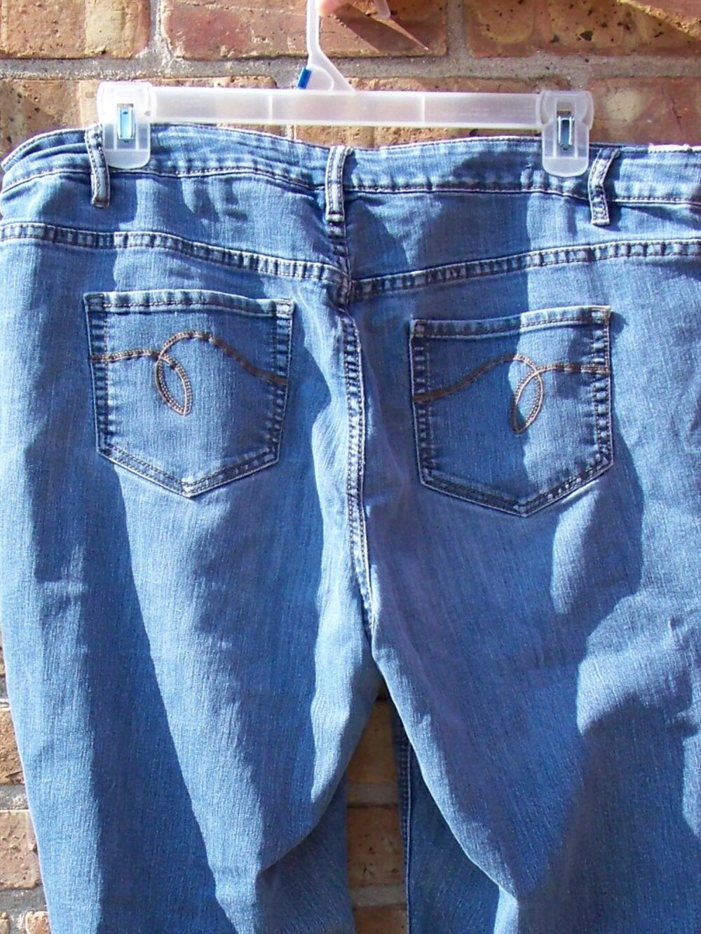 Avenue Women's Light Blue Jeans with Detailed Pockets, Size 22 Tall